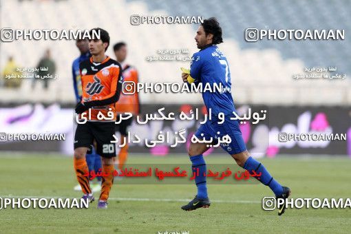 841057, Tehran, [*parameter:4*], Iran Pro League، Persian Gulf Cup، 2012-13 season، Second Leg، Week 21، Esteghlal 2 v ۱ Mes Kerman on 2013/01/14 at Azadi Stadium