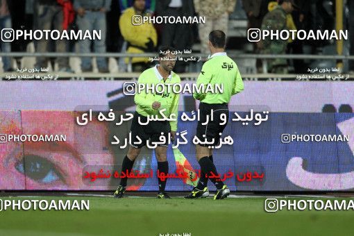 851261, Tehran, [*parameter:4*], Iran Pro League، Persian Gulf Cup، 2012-13 season، Second Leg، Week 20، Persepolis 3 v 2 Gahar Doroud on 2013/02/13 at Azadi Stadium