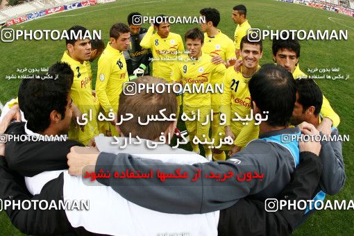 843834, Tehran, [*parameter:4*], لیگ برتر فوتبال ایران، Persian Gulf Cup، Week 27، Second Leg، Naft Tehran 0 v 0 Gahar Doroud on 2013/02/23 at Shahid Dastgerdi Stadium