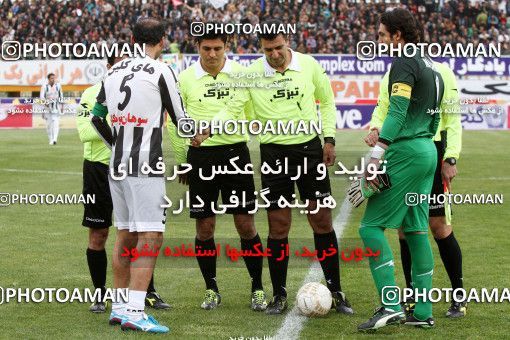 842236, Tehran, [*parameter:4*], Iran Pro League، Persian Gulf Cup، 2012-13 season، Second Leg، Week 28، Saba Battery ۱ v ۱ Esteghlal on 2013/03/04 at Yadegar-e Emam Stadium Qom