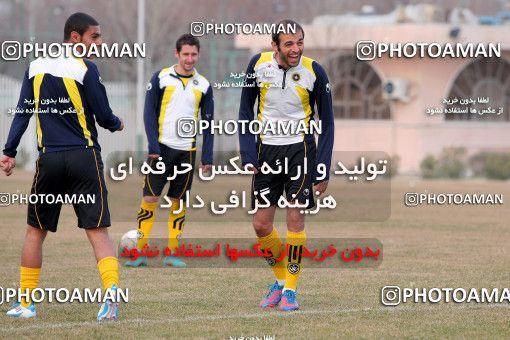 853019, Tehran, , Sepahan Football Team Training Session on 2013/02/16 at Iran National Football Center