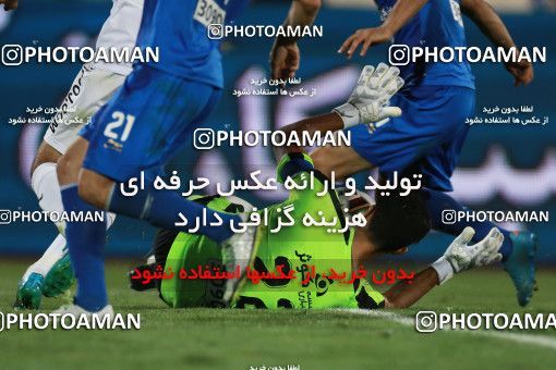 856902, Tehran, [*parameter:4*], Iran Pro League، Persian Gulf Cup، 2017-18 season، First Leg، Week 7، Esteghlal ۱ v ۱ Zob Ahan Esfahan on 2017/09/20 at Azadi Stadium