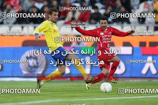 883227, Tehran, , Iranian Hazfi Cup, 1.8 round, Khorramshahr Cup, Naft Tehran ۱ v 4 Persepolis on 2013/01/08 at Azadi Stadium