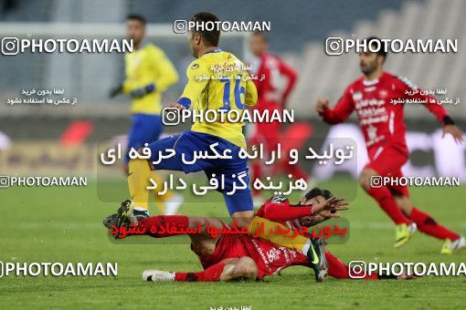 883159, Tehran, , جام حذفی فوتبال ایران, Eighth final, , Naft Tehran 1 v 4 Persepolis on 2013/01/08 at Azadi Stadium