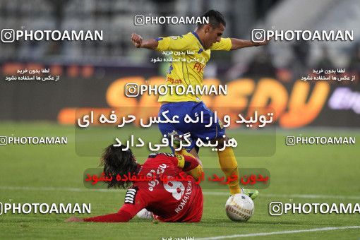 859199, Tehran, , جام حذفی فوتبال ایران, 1.8 round, , Naft Tehran 1 v 4 Persepolis on 2013/01/08 at Azadi Stadium