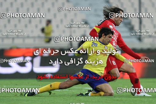 864399, Tehran, , جام حذفی فوتبال ایران, 1.8 round, , Naft Tehran 1 v 4 Persepolis on 2013/01/08 at Azadi Stadium