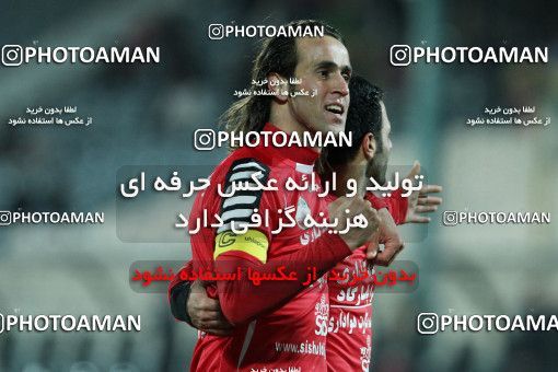 864413, Tehran, , جام حذفی فوتبال ایران, 1.8 round, , Naft Tehran 1 v 4 Persepolis on 2013/01/08 at Azadi Stadium