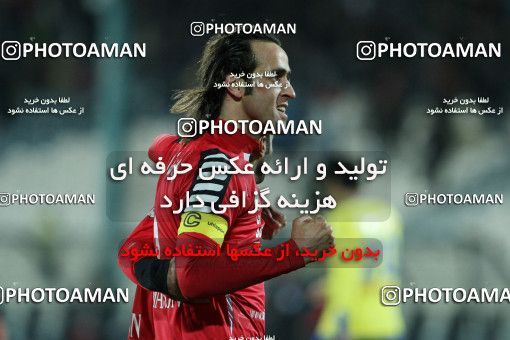 864421, Tehran, , جام حذفی فوتبال ایران, 1.8 round, , Naft Tehran 1 v 4 Persepolis on 2013/01/08 at Azadi Stadium