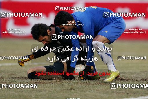 859867, Tehran, [*parameter:4*], Iran Pro League، Persian Gulf Cup، 2012-13 season، Second Leg، Week 21، Naft Tehran 4 v ۱ Sanat Naft Abadan on 2013/01/13 at Shahid Dastgerdi Stadium