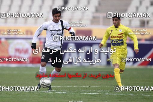 860560, Tehran, [*parameter:4*], Iran Pro League، Persian Gulf Cup، 2012-13 season، Second Leg، Week 29، Naft Tehran 2 v ۱ Fajr-e Sepasi Shiraz on 2013/03/11 at Shahid Dastgerdi Stadium