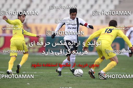 860656, Tehran, [*parameter:4*], Iran Pro League، Persian Gulf Cup، 2012-13 season، Second Leg، Week 29، Naft Tehran 2 v ۱ Fajr-e Sepasi Shiraz on 2013/03/11 at Shahid Dastgerdi Stadium