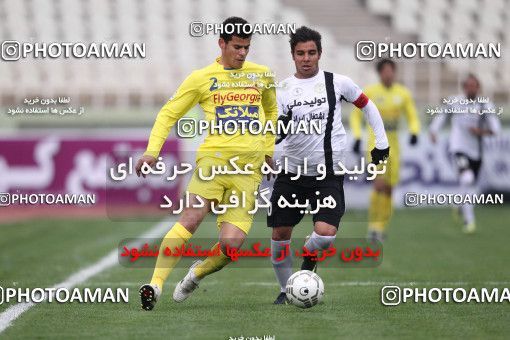 860665, Tehran, [*parameter:4*], Iran Pro League، Persian Gulf Cup، 2012-13 season، Second Leg، Week 29، Naft Tehran 2 v ۱ Fajr-e Sepasi Shiraz on 2013/03/11 at Shahid Dastgerdi Stadium