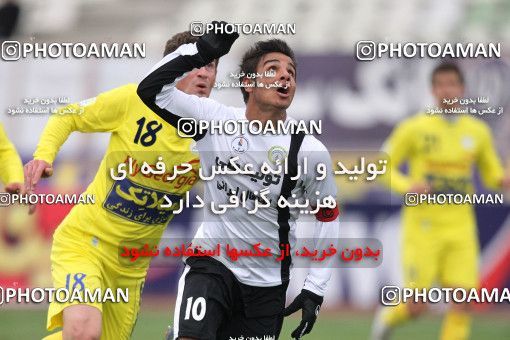 860740, Tehran, [*parameter:4*], Iran Pro League، Persian Gulf Cup، 2012-13 season، Second Leg، Week 29، Naft Tehran 2 v ۱ Fajr-e Sepasi Shiraz on 2013/03/11 at Shahid Dastgerdi Stadium