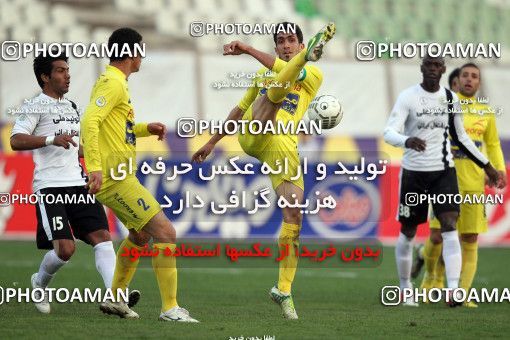 860521, Tehran, [*parameter:4*], Iran Pro League، Persian Gulf Cup، 2012-13 season، Second Leg، Week 29، Naft Tehran 2 v ۱ Fajr-e Sepasi Shiraz on 2013/03/11 at Shahid Dastgerdi Stadium