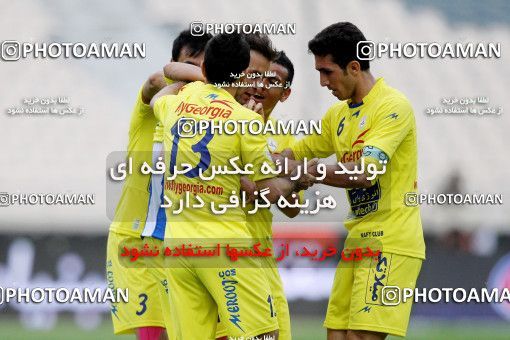 861497, Tehran, [*parameter:4*], Iran Pro League، Persian Gulf Cup، 2012-13 season، Second Leg، Week 30، Naft Tehran ۱ v ۱ Esteghlal on 2013/03/18 at Azadi Stadium