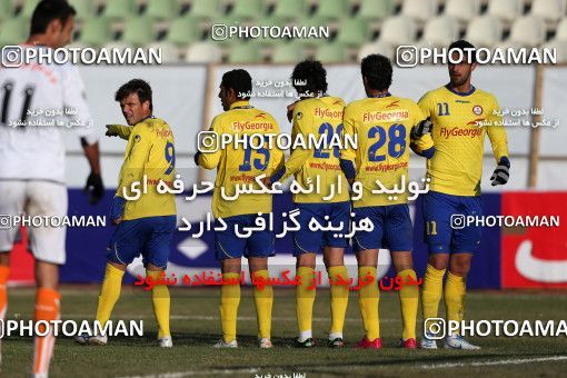 863787, Tehran, [*parameter:4*], Iran Pro League، Persian Gulf Cup، 2012-13 season، Second Leg، Week 19، Naft Tehran ۰ v ۰ Mes Kerman on 2012/12/31 at Shahid Dastgerdi Stadium