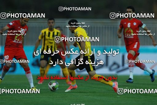 877011, Tehran, [*parameter:4*], Iran Pro League، Persian Gulf Cup، 2017-18 season، First Leg، Week 8، Naft Tehran ۱ v ۰ Sepahan on 2017/09/26 at Takhti Stadium