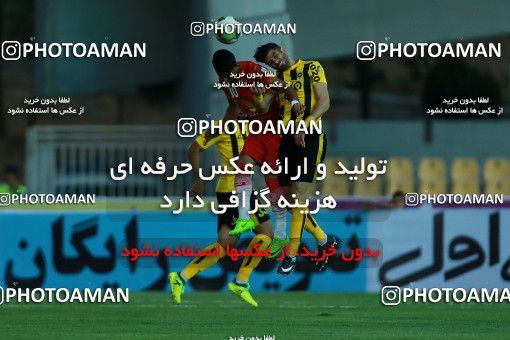 876941, Tehran, [*parameter:4*], Iran Pro League، Persian Gulf Cup، 2017-18 season، First Leg، Week 8، Naft Tehran ۱ v ۰ Sepahan on 2017/09/26 at Takhti Stadium