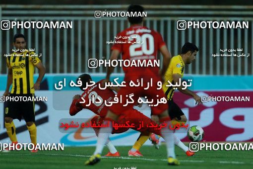 876922, Tehran, [*parameter:4*], Iran Pro League، Persian Gulf Cup، 2017-18 season، First Leg، Week 8، Naft Tehran ۱ v ۰ Sepahan on 2017/09/26 at Takhti Stadium