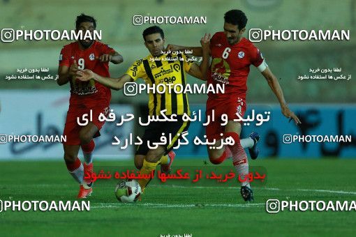 877045, Tehran, [*parameter:4*], Iran Pro League، Persian Gulf Cup، 2017-18 season، First Leg، Week 8، Naft Tehran ۱ v ۰ Sepahan on 2017/09/26 at Takhti Stadium