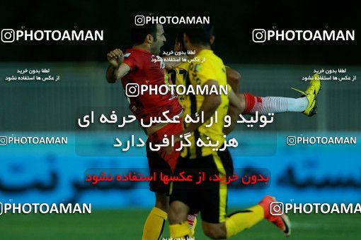 877058, Tehran, [*parameter:4*], Iran Pro League، Persian Gulf Cup، 2017-18 season، First Leg، Week 8، Naft Tehran ۱ v ۰ Sepahan on 2017/09/26 at Takhti Stadium