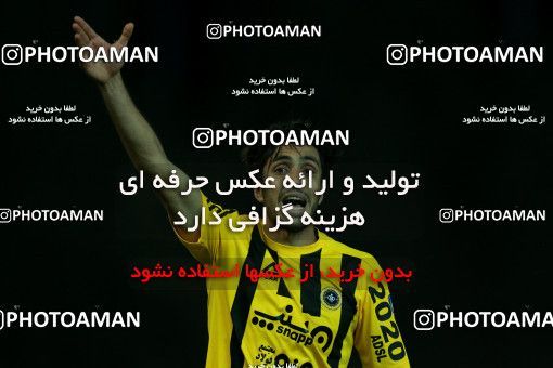 877311, Tehran, [*parameter:4*], لیگ برتر فوتبال ایران، Persian Gulf Cup، Week 8، First Leg، Naft Tehran 1 v 0 Sepahan on 2017/09/26 at Takhti Stadium