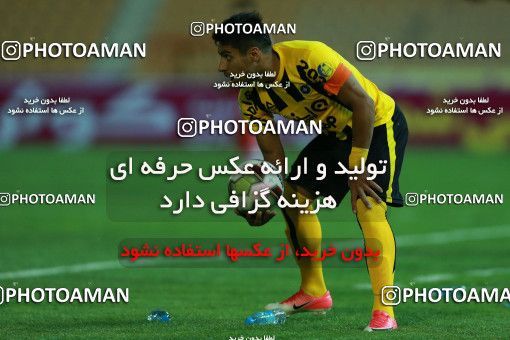 877650, Tehran, [*parameter:4*], Iran Pro League، Persian Gulf Cup، 2017-18 season، First Leg، Week 8، Naft Tehran ۱ v ۰ Sepahan on 2017/09/26 at Takhti Stadium