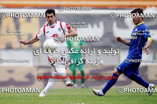 890043, Tehran, [*parameter:4*], Iran Pro League، Persian Gulf Cup، 2012-13 season، Second Leg، Week 18، Rah Ahan ۰ v ۱ Naft Tehran on 2012/12/25 at Ekbatan Stadium