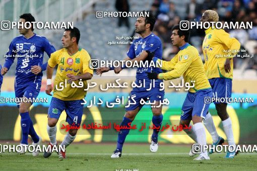 893271, Tehran, [*parameter:4*], Iran Pro League، Persian Gulf Cup، 2011-12 season، First Leg، Week 16، Esteghlal ۱ v 2 Sanat Naft Abadan on 2011/12/14 at Azadi Stadium