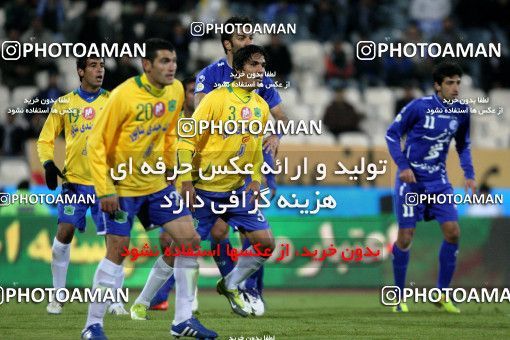 893194, Tehran, [*parameter:4*], Iran Pro League، Persian Gulf Cup، 2011-12 season، First Leg، Week 16، Esteghlal ۱ v 2 Sanat Naft Abadan on 2011/12/14 at Azadi Stadium