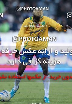 964853, Tehran, [*parameter:4*], Iran Pro League، Persian Gulf Cup، 2011-12 season، First Leg، Week 16، Esteghlal ۱ v 2 Sanat Naft Abadan on 2011/12/14 at Azadi Stadium