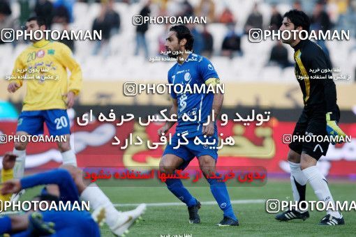 964971, Tehran, [*parameter:4*], Iran Pro League، Persian Gulf Cup، 2011-12 season، First Leg، Week 16، Esteghlal ۱ v 2 Sanat Naft Abadan on 2011/12/14 at Azadi Stadium