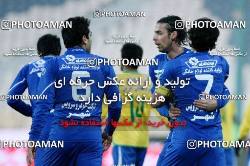 965076, Tehran, [*parameter:4*], Iran Pro League، Persian Gulf Cup، 2011-12 season، First Leg، Week 16، Esteghlal ۱ v 2 Sanat Naft Abadan on 2011/12/14 at Azadi Stadium