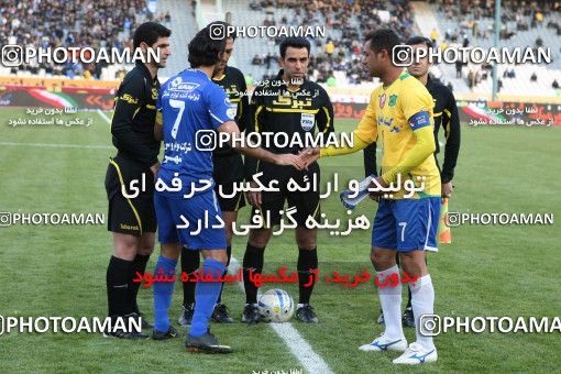 965052, Tehran, [*parameter:4*], Iran Pro League، Persian Gulf Cup، 2011-12 season، First Leg، Week 16، Esteghlal ۱ v 2 Sanat Naft Abadan on 2011/12/14 at Azadi Stadium