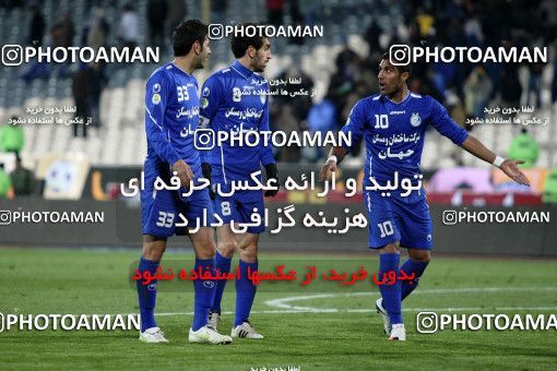 1052504, Tehran, [*parameter:4*], Iran Pro League، Persian Gulf Cup، 2011-12 season، Second Leg، Week 21، Esteghlal 2 v ۱ Foulad Khouzestan on 2012/01/25 at Azadi Stadium