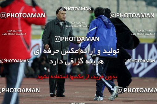 1052332, Tehran, [*parameter:4*], لیگ برتر فوتبال ایران، Persian Gulf Cup، Week 21، Second Leg، Esteghlal 2 v 1 Foulad Khouzestan on 2012/01/25 at Azadi Stadium