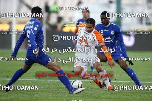 1054082, Tehran, Iran, Iran Pro League، Persian Gulf Cup، 2011-12 season، Second Leg، Week 22، Saipa 2 v 2 Esteghlal on 2012/02/06 at Azadi Stadium