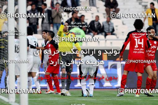 900965, Tehran, [*parameter:4*], Iran Pro League، Persian Gulf Cup، 2011-12 season، Second Leg، Week 19، Persepolis 4 v ۱ Shahin Boushehr on 2012/01/11 at Azadi Stadium