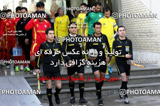 901080, Tehran, [*parameter:4*], Iran Pro League، Persian Gulf Cup، 2011-12 season، Second Leg، Week 19، Naft Tehran ۱ v 3 Foulad Khouzestan on 2012/01/15 at Shahid Dastgerdi Stadium