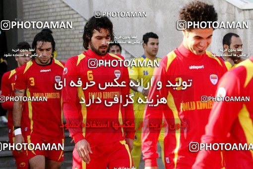 901126, Tehran, [*parameter:4*], لیگ برتر فوتبال ایران، Persian Gulf Cup، Week 19، Second Leg، Naft Tehran 1 v 3 Foulad Khouzestan on 2012/01/15 at Shahid Dastgerdi Stadium