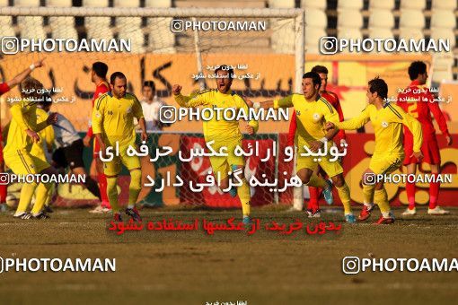 901310, Tehran, [*parameter:4*], Iran Pro League، Persian Gulf Cup، 2011-12 season، Second Leg، Week 19، Naft Tehran ۱ v 3 Foulad Khouzestan on 2012/01/15 at Shahid Dastgerdi Stadium