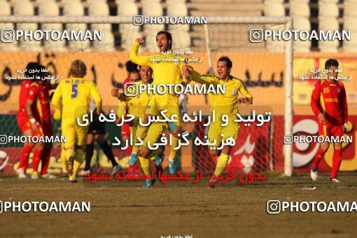 901363, Tehran, [*parameter:4*], Iran Pro League، Persian Gulf Cup، 2011-12 season، Second Leg، Week 19، Naft Tehran ۱ v 3 Foulad Khouzestan on 2012/01/15 at Shahid Dastgerdi Stadium