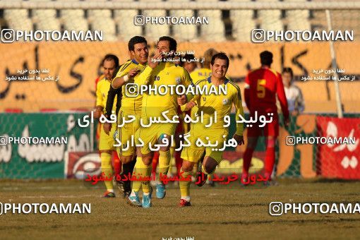 901301, Tehran, [*parameter:4*], Iran Pro League، Persian Gulf Cup، 2011-12 season، Second Leg، Week 19، Naft Tehran ۱ v 3 Foulad Khouzestan on 2012/01/15 at Shahid Dastgerdi Stadium