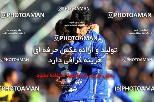 901640, Shiraz, [*parameter:4*], لیگ برتر فوتبال ایران، Persian Gulf Cup، Week 20، Second Leg، Fajr-e Sepasi Shiraz 2 v 1 Esteghlal on 2012/01/19 at Hafezieh Stadium