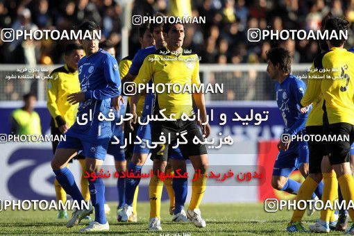 901636, Shiraz, [*parameter:4*], لیگ برتر فوتبال ایران، Persian Gulf Cup، Week 20، Second Leg، Fajr-e Sepasi Shiraz 2 v 1 Esteghlal on 2012/01/19 at Hafezieh Stadium