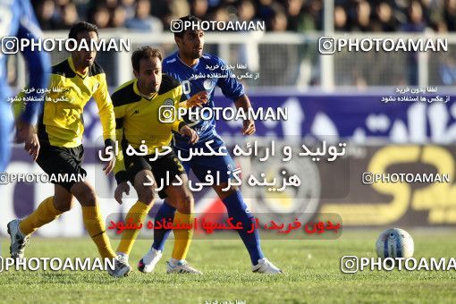 901657, Shiraz, [*parameter:4*], Iran Pro League، Persian Gulf Cup، 2011-12 season، Second Leg، Week 20، Fajr-e Sepasi Shiraz 2 v ۱ Esteghlal on 2012/01/19 at Hafezieh Stadium