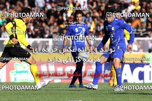 901725, Shiraz, [*parameter:4*], Iran Pro League، Persian Gulf Cup، 2011-12 season، Second Leg، Week 20، Fajr-e Sepasi Shiraz 2 v ۱ Esteghlal on 2012/01/19 at Hafezieh Stadium