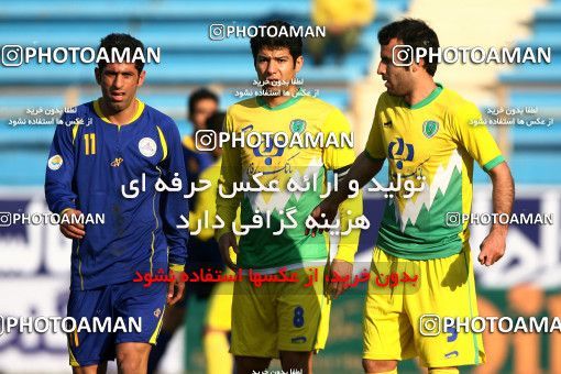 902358, Tehran, [*parameter:4*], Iran Pro League، Persian Gulf Cup، 2011-12 season، Second Leg، Week 20، Rah Ahan 2 v ۱ Naft Tehran on 2012/01/20 at Ekbatan Stadium