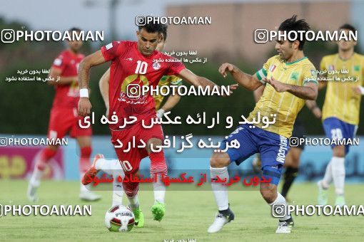 906711, Tehran, Iran, Iran Pro League، Persian Gulf Cup، 2017-18 season، First Leg، Week 9، Sanat Naft Abadan ۱ v ۰ Naft Tehran on 2017/10/13 at Takhti Stadium Abadan