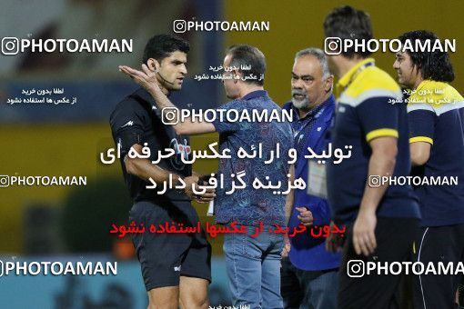 906432, Tehran, Iran, Iran Pro League، Persian Gulf Cup، 2017-18 season، First Leg، Week 9، Sanat Naft Abadan ۱ v ۰ Naft Tehran on 2017/10/13 at Takhti Stadium Abadan